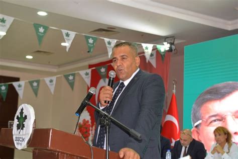 A­h­m­e­t­ ­D­a­v­u­t­o­ğ­l­u­ ­p­a­r­t­i­s­i­n­i­n­ ­H­a­t­a­y­­d­a­k­i­ ­k­o­n­g­r­e­s­i­n­e­ ­k­a­t­ı­l­d­ı­